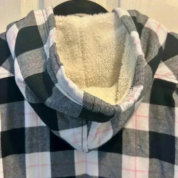 💗🖤”Boston Traders” Flannel Fleece Lined Hooded Shacket Pink/Black/White Sz S🖤 - Picture 9 of 16